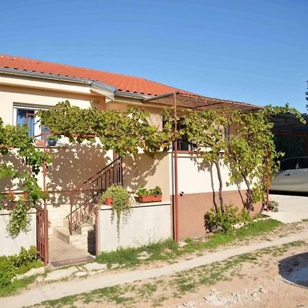 Apartment Pia Murter Ngoại thất bức ảnh